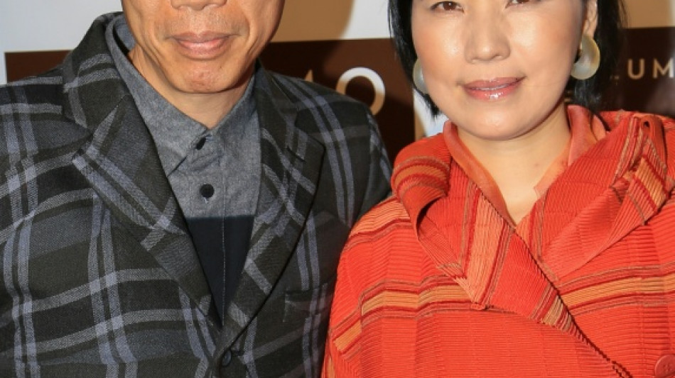 Responsabilizan a un artista chino y una marca de ropa de dañar praderas en el Tíbet con fuegos artificiales