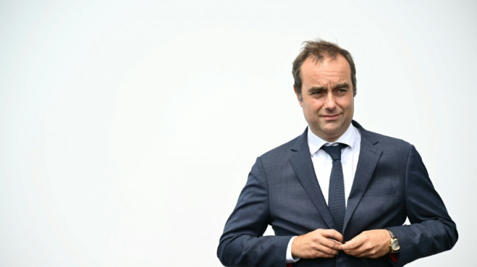 Lecornu prend ses marques à Matignon, où il va recevoir les forces politiques