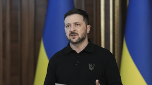 Zelensky, Mosca ha violato la tregua più di 2.000 volte