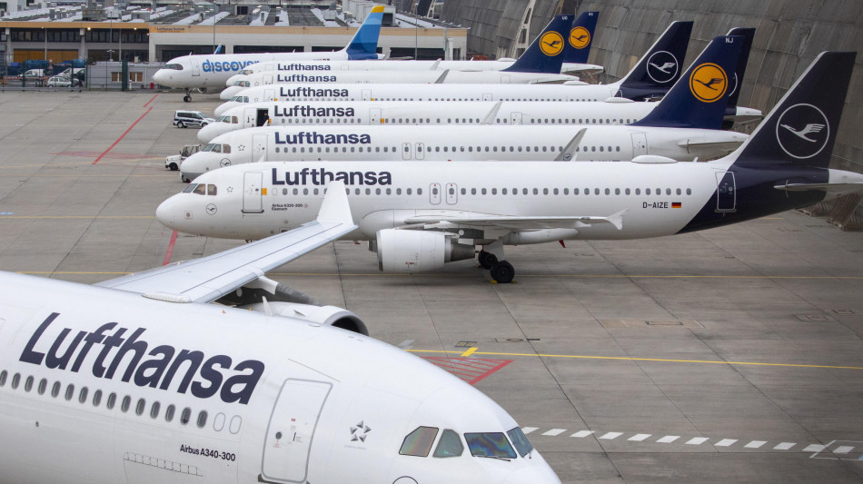 Germania: Lufthansa celebra i cento anni dalla fondazione