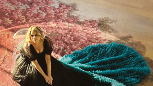 Tosca, esce il singolo Il giglio, la verbena, il glicine e la rosa con Carmen Consoli