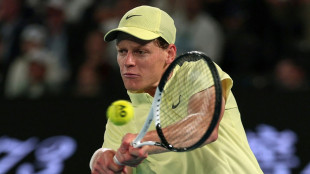Vorbereitung auf French Open: Sinner schlägt in Hamburg auf