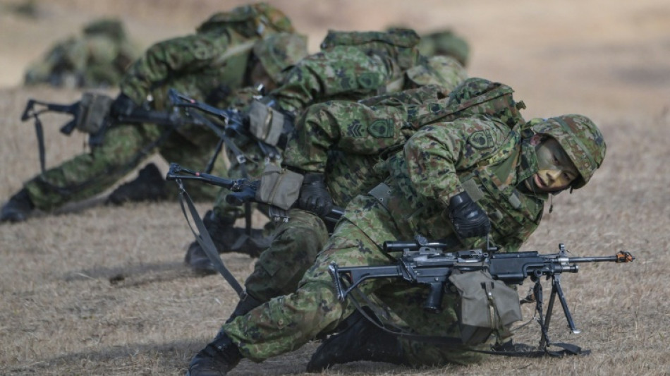 Japón propone un presupuesto de defensa récord que amplía su arsenal de drones