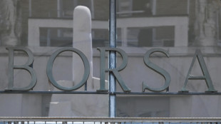 Borsa: Milano chiude debole (-0,66%), pesano Recordati e Banco