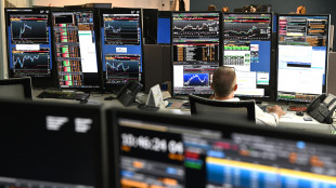 Borsa: Europa alla finestra in vista della Bce, Milano +0,2%