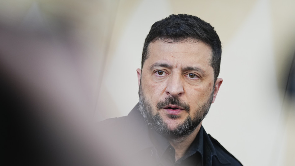 Zelensky a Meloni, 'grazie per il sostegno incondizionato'