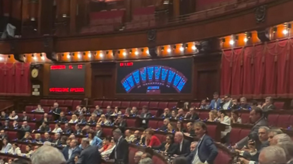 Opposizioni, legge elettorale &egrave; una farsa, ritiriamo tutti gli emendamenti