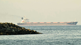 Why have 1,000 ships at times lost their GPS in the Mideast?