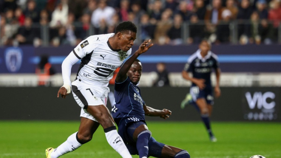 Ligue 1: Rennes éloigne la crise en s'imposant au Paris FC 1-0 