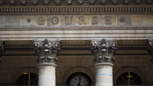 Borsa: l'Europa parte in calo, Parigi -1,3%