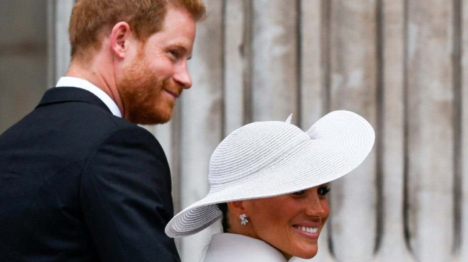 2e jour du Jubil&eacute; : la reine absente, Harry et Meghan retrouvent la famille royale