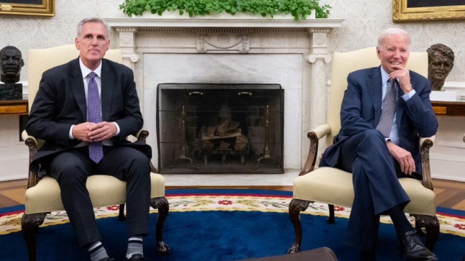 Biden e republicanos chegam a acordo de princípio para evitar default da dívida