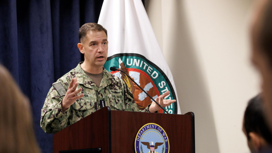 Centcom: 'Colpiti in Iran infrastrutture militari e depositi di armi sotterranei'