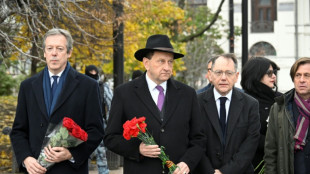 Westliche Botschafter gedenken in Moskau der Stalin-Opfer 