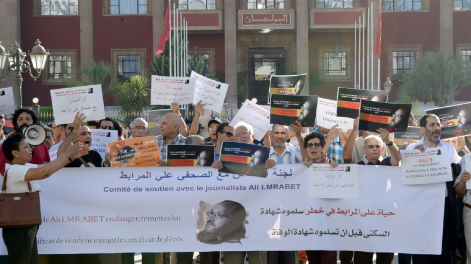 Le journaliste franco-marocain Ali Lmrabet interpell&eacute; &agrave; son arriv&eacute;e au Maroc, selon son &eacute;pouse