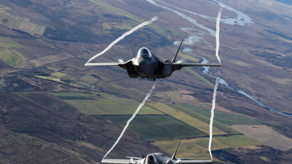 L'Italia verso l'ok a Sentinella Est con altri due caccia