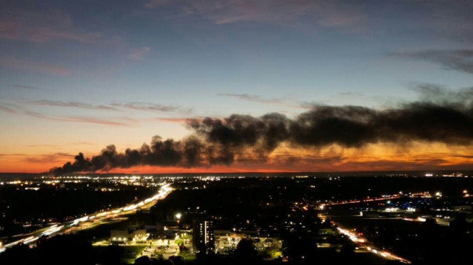 Acidente com avi&atilde;o de carga deixa tr&ecirc;s mortos nos EUA