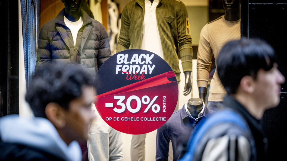 Confcommercio, black friday al galoppo, giro d'affari +20%