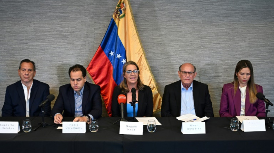 Foi uma das operações 'mais espetaculares', dizem venezuelanos resgatados de embaixada