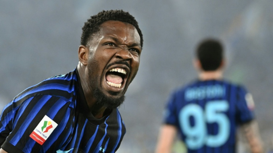 Inter de Mil&atilde;o vence Lazio (2-0) e conquista Copa da It&aacute;lia