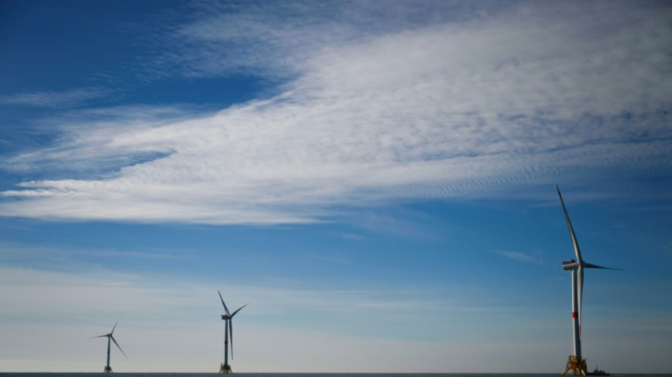 Lancement officiel du premier parc éolien flottant en France, sur les côtes des Bouches-du-Rhône