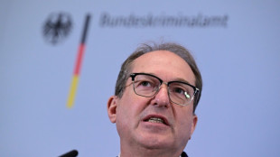 Dobrindt verteidigt europ&auml;ische Asylreform Geas