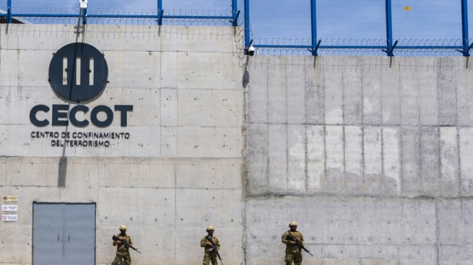 Abogados de salvadoreño detenido en EEUU piden que se mantenga en prisión por temor a deportación