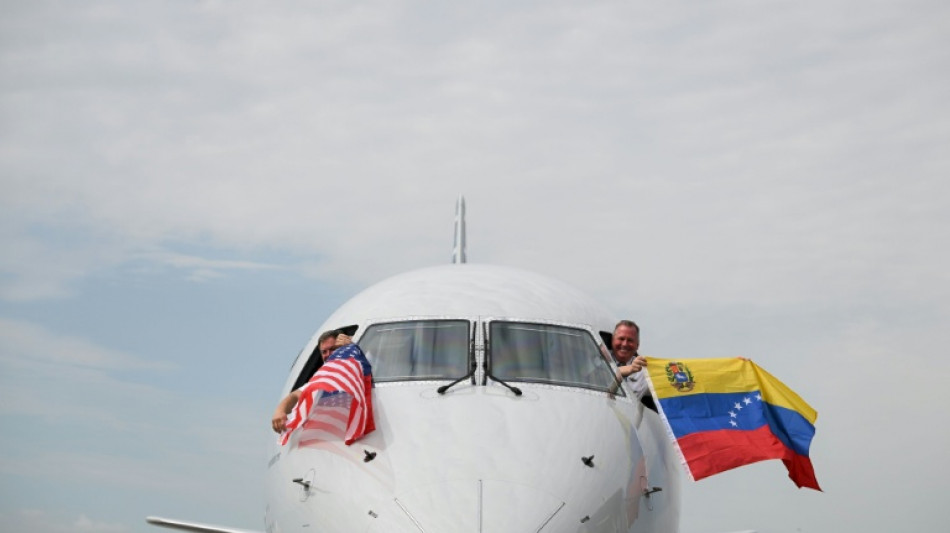 Voos comerciais de EUA &agrave; Venezuela s&atilde;o retomados ap&oacute;s 7 anos