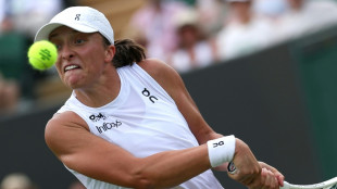 Swiatek passa sem problemas pela 1ª rodada de Wimbledon