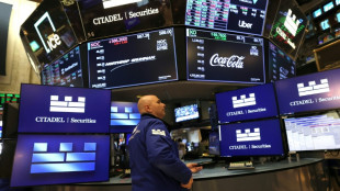 Wall Street poursuit sa baisse, entre aversion au risque et craintes économiques