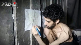 "Geiseln in akuter Lebensgefahr": Israelische Botschaft fordert Welt zum Handeln auf