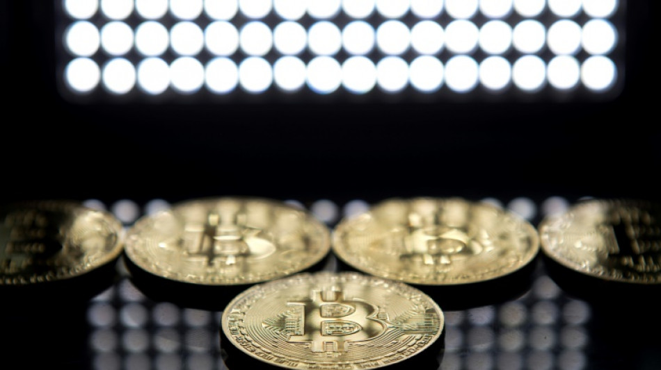 Anlagebetrug: Frau in Rheinland-Pfalz verliert sechsstelligen Geldbetrag