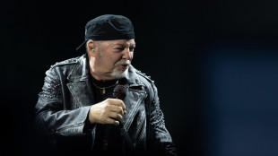 Vasco Rossi, 'per vivere fino in fondo la vita bisogna morire da vivi'
