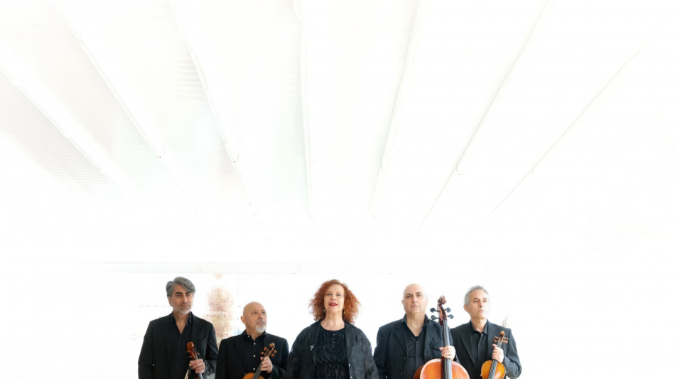 Sara Jane Morris a Roma, omaggio alle rockstar 'forever young'