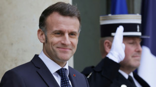 Macron deve revelar na 2&ordf; feira como arsenal nuclear franc&ecirc;s pode proteger Europa