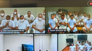 Los juicios masivos de El Salvador: la angustia de que paguen "justos por pecadores"