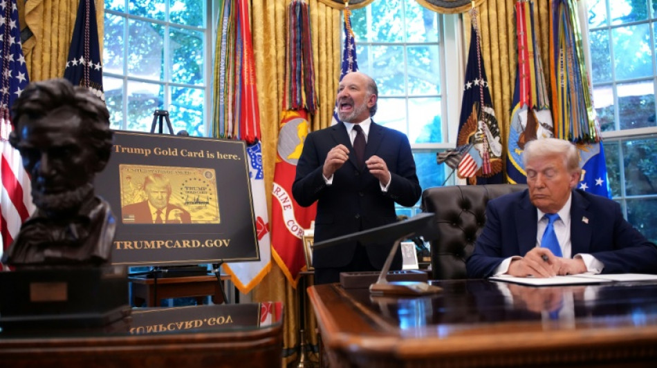 Presentan una demanda contra la visa a 100.000 dólares ordenada por Trump