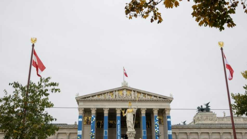 Áustria proíbe o véu islâmico nas escolas para meninas menores de 14 anos