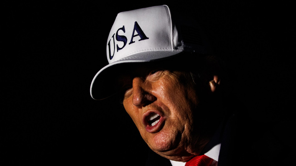 Trump, il mio arco di Trionfo surclasserà quello di Parigi