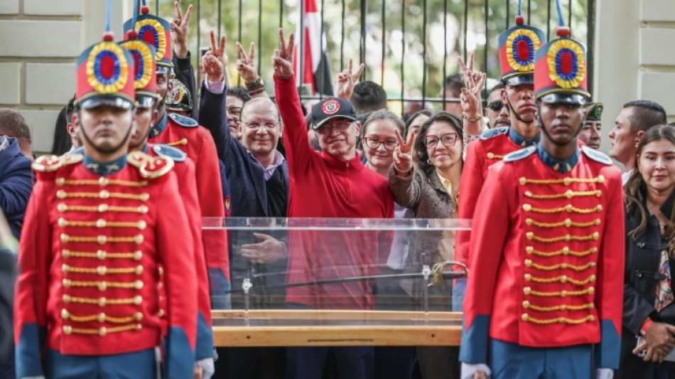 Petro dice que el presidente electo de Colombia "obedece" al gobierno de EEUU