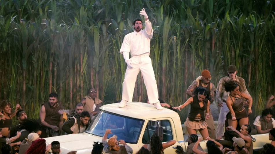 Bad Bunny le mete saz&oacute;n, bater&iacute;a y reguet&oacute;n al Super Bowl