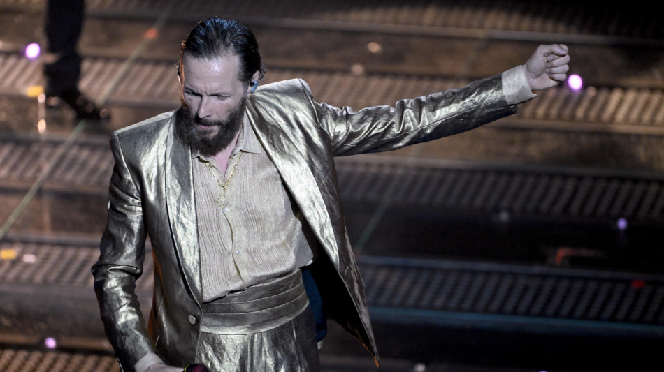 Jovanotti, "megamix per la Biblioteca Apostolica Vaticana"