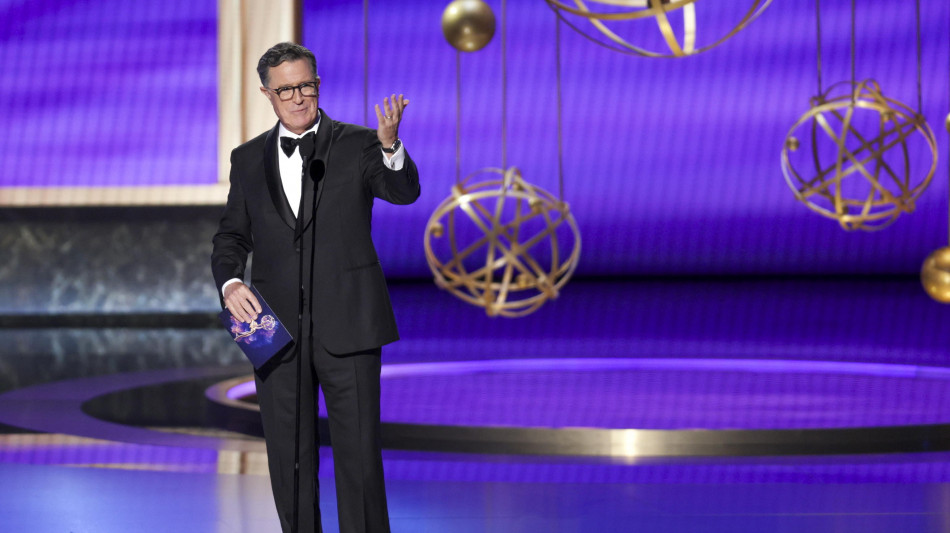 Una candidatura agli Emmy per Colbert, il comico cancellato dalla Cbs