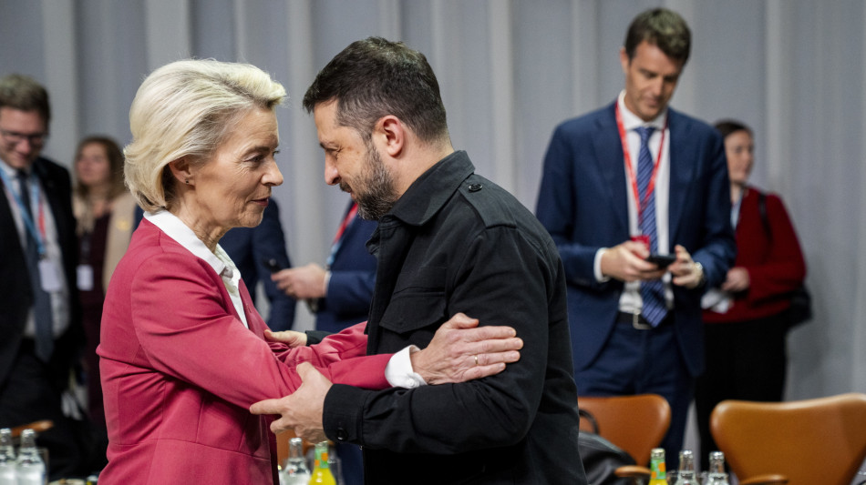 Zelensky sente Lagarde, 'garantire uso degli asset russi'