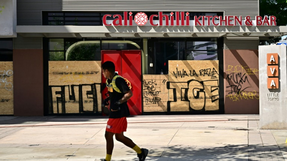 Los Angeles lève son couvre-feu et tente d'obtenir le départ de la Garde nationale