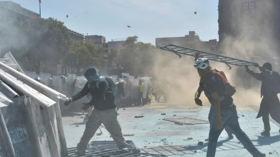120 Verletzte bei Protesten gegen Gewaltkriminalit&auml;t in Mexiko