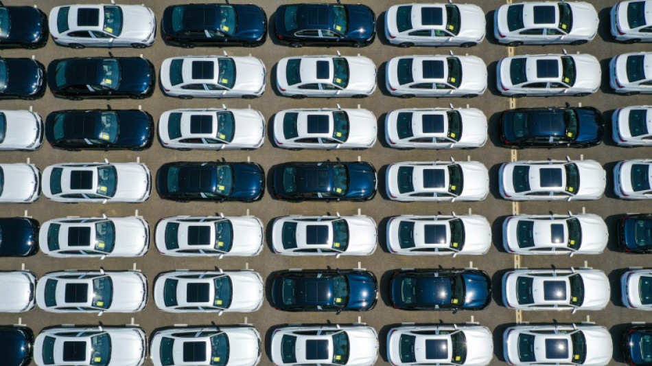 EU agrees recycled plastic targets for cars 