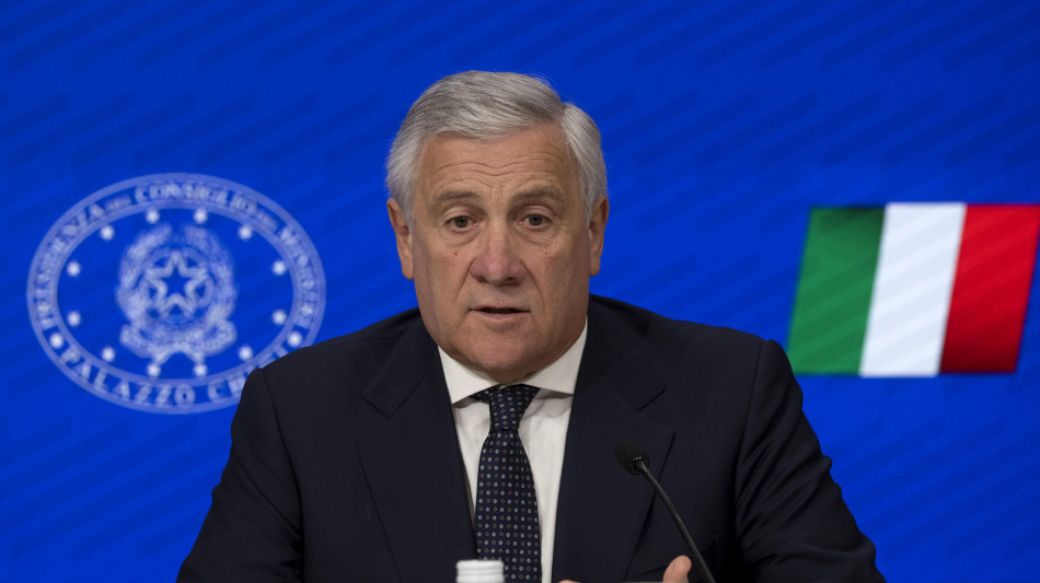 Tajani,non votiamo tassa su proprietari,tutto per modifica