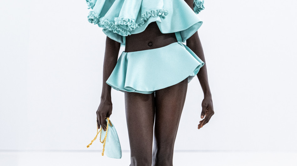 Le sirene di Vivetta tra pirati e abiti a squame