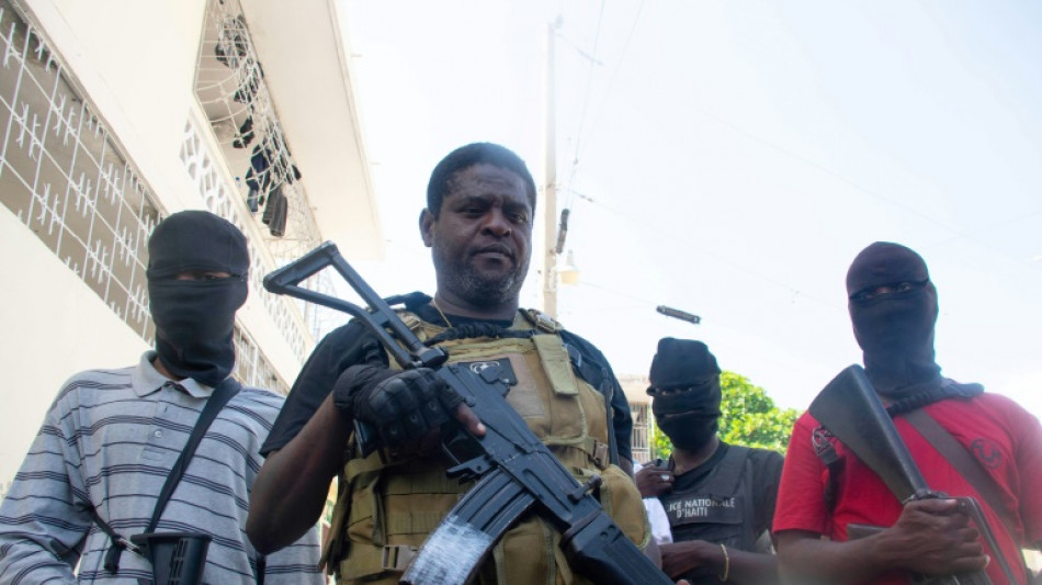 "Barbecue", o ex-policial que virou líder das gangues do Haiti